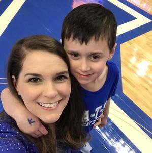 Meet your Posher, Brooke